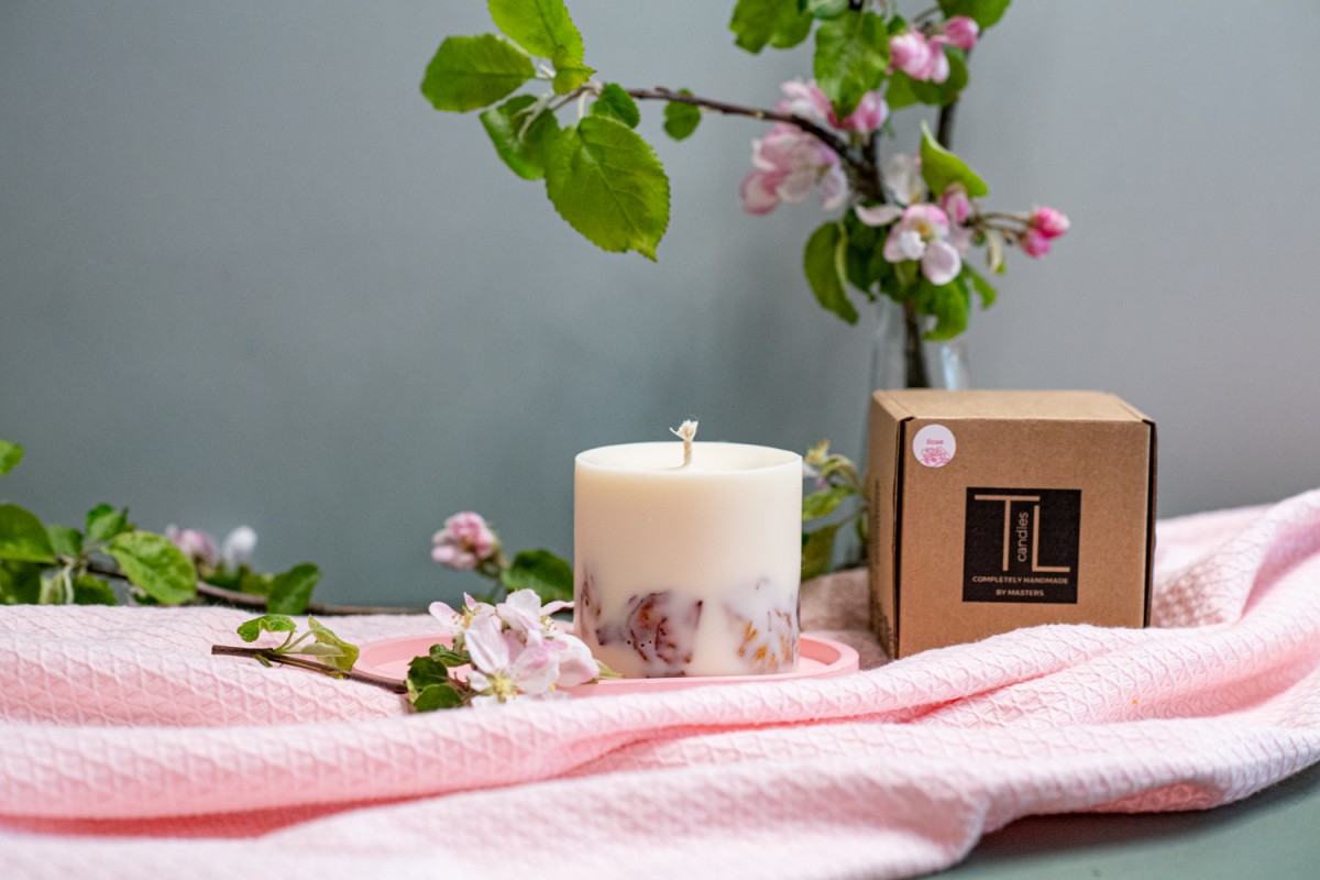 TL Candles Natural soy wax candles soy wax pillar candles botanical candles scented candles rose candle
