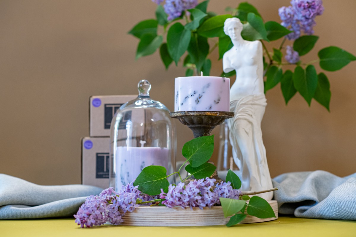 TL Candles Natural soy wax candles soy wax pillar candles botanical candles handmade candles scented candles lavender candle