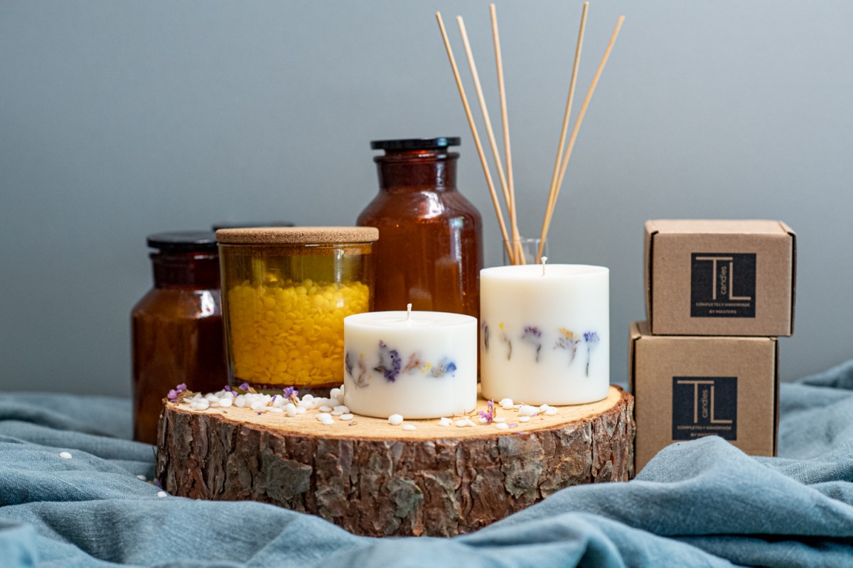 TL Candles Natural soy wax candles soy wax pillar candles botanical candles handmade candles unscented candle