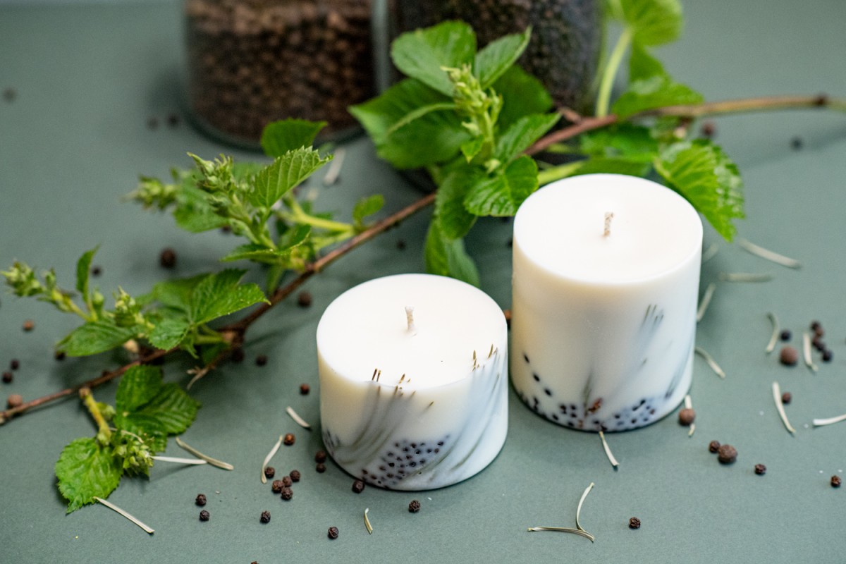 TL Candles Natural soy wax candles soy wax pillar candles botanical candles handmade candles scented candles juniper candle