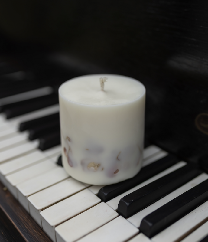 sojas vaska svece TLCandles Melnā orhideja